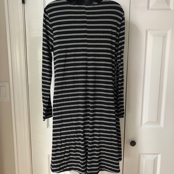 OLD NAVY Stretch Striped Long Sleeved Dress - Picture 3 of 5